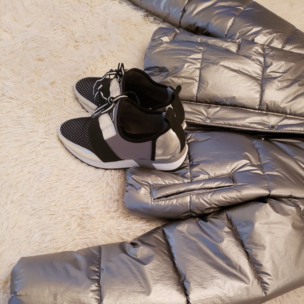 Silver Crop Puffer Jacket - Picture 8 of 9